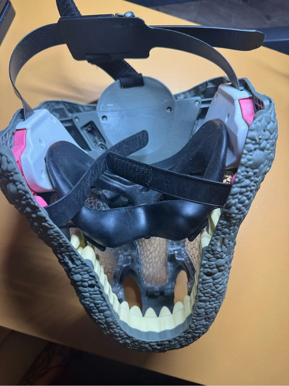 Jurassic world Dino mask